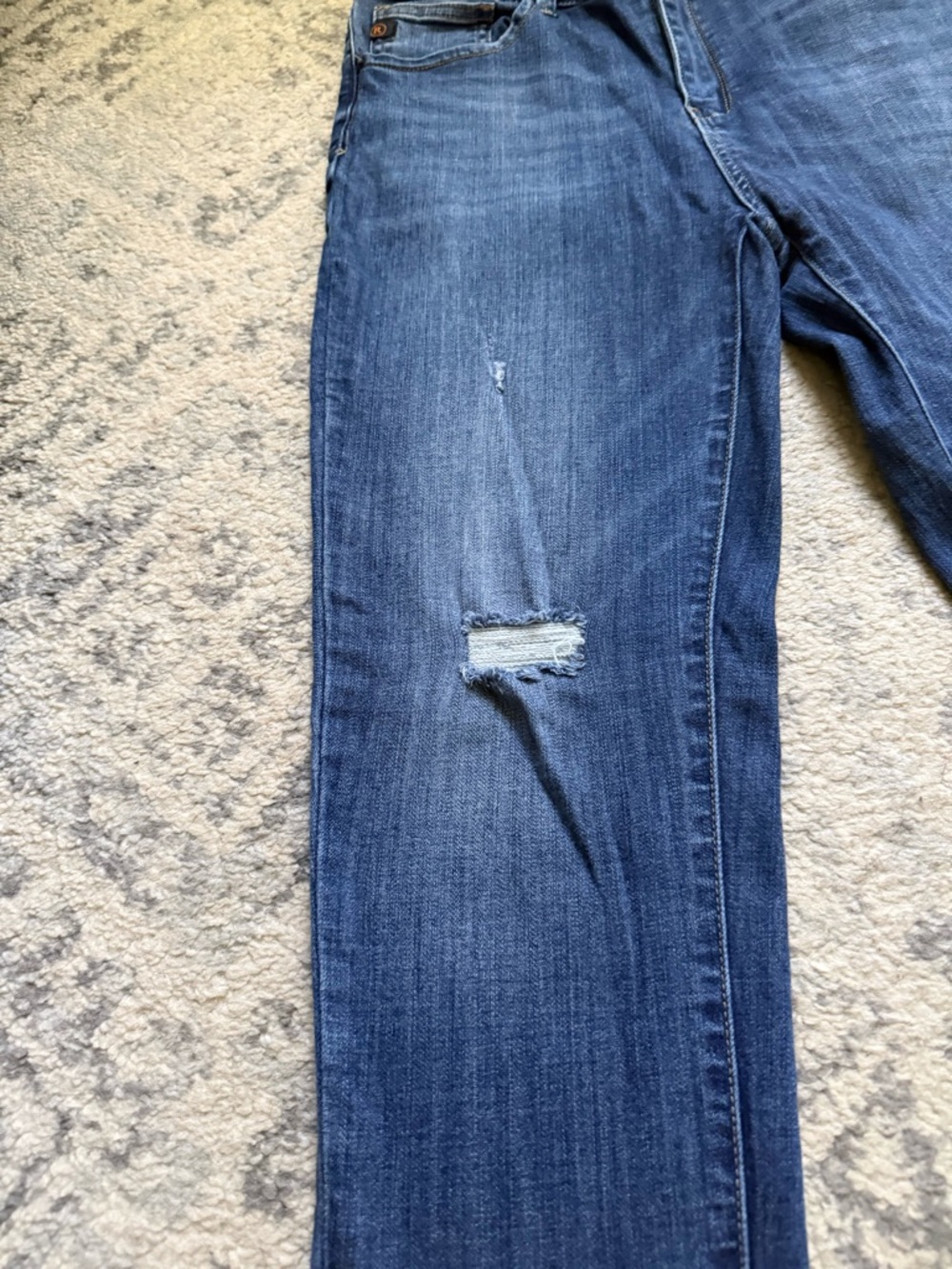 RISEN high rise skinny Jeans with Subtle Distress - Picture 4 of 10